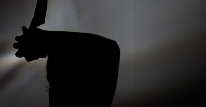 Polisi Kejar Pelaku Penikaman pada Sebuah Pesta Pernikahan di Mamuju