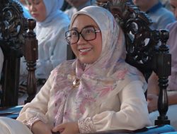 Sutinah Akui Masyarakat Sampaga Paling Komitmen