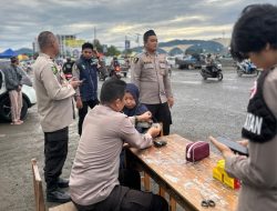 Isi Ramadan dengan Kebaikan, Polda Sulbar Laksanakan Pemeriksaan Kesehatan Gratis pada Warga