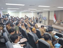 Kepala DKP Hadiri Jumpa Pers 100 Hari Kerja Gubernur dan Wagub Sulbar