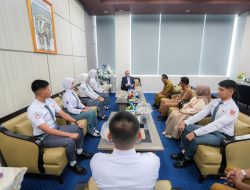 Gubernur Suhardi Duka Lepas Enam Calon Paskibraka Sulbar untuk Seleksi Nasional