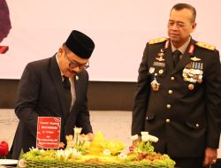 Kemeriahan Syukuran HUT Bhayangkara ke-79 Polda Sulbar Bergemah di Ballroom Hotel Maleo