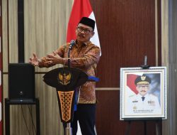 Gubernur Sulbar Suhardi Duka Perkuat Komitmen, Seluruh Pimpinan OPD Teken Pakta Integritas 2025