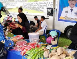Ludes dalam 30 Menit! Pasar Murah Pemprov Sulbar Diserbu Warga