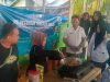 Kolaborasi UGM dan DKP Sulbar Latih Warga Pulau Karampuang Olah Abon Ikan