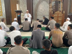 Kapolda Sulbar Terima Wejangan Mantan Kapolda, Irjen Pol (Purn) Baharuddin Djafar